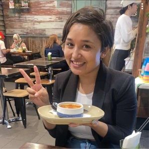 Meet your Posher, Jenisha